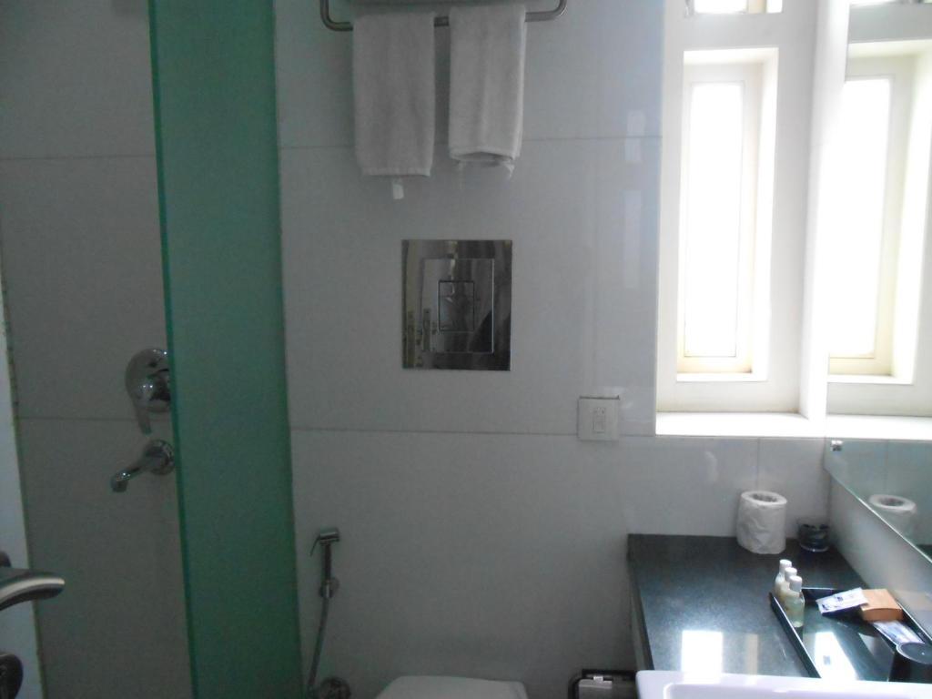 Sapphire Suite Kalkutta Szoba fotó